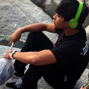 Meet your Posher, Canadian